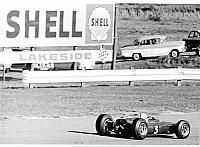 Spencer Martin in his Climax Brabham coming on to the main straight back in the early sixties.



Photo courtesy Brier Thomas
